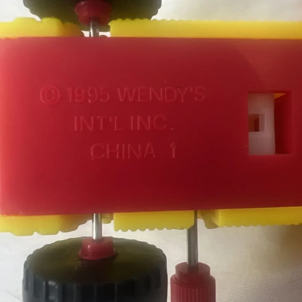 1995 Wendy's Meals Yellow Techno Tows Tractor Bull‎ Dozer Wind Up Toy 3